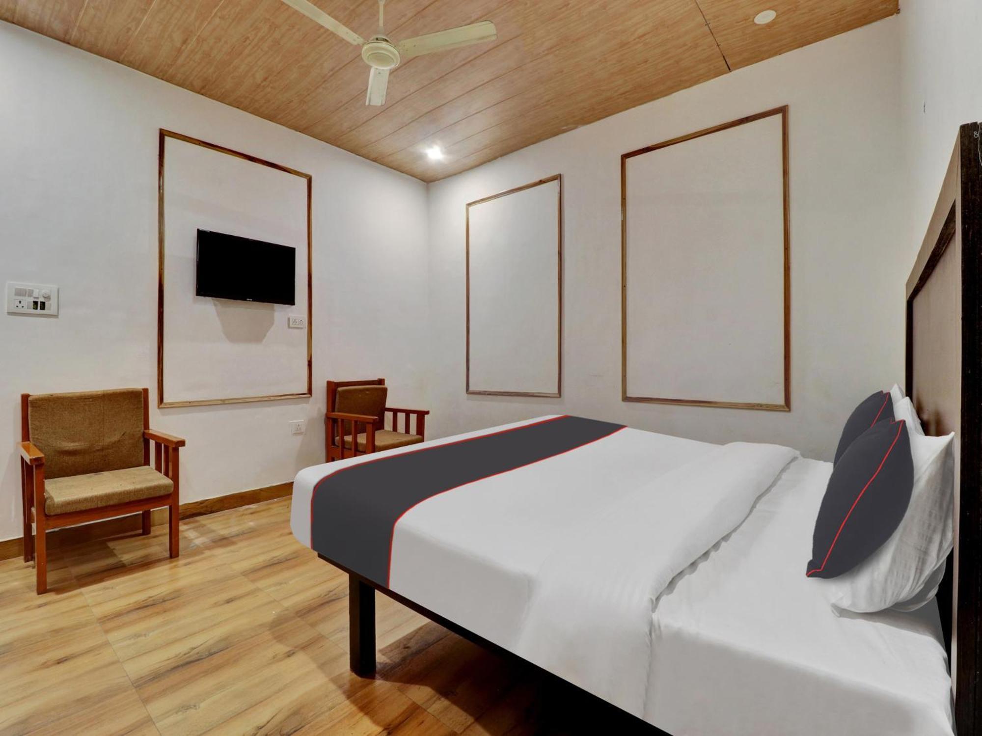 Collection O Shiv Sutra Resorts, Mussoorie Bagian luar foto