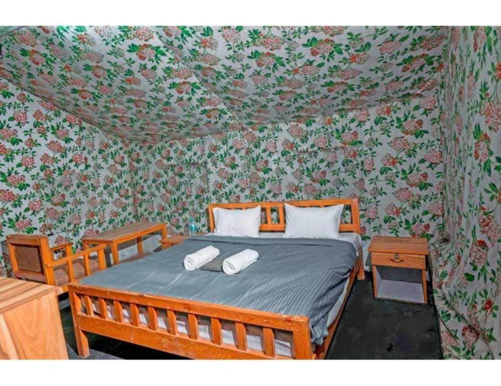 Collection O Shiv Sutra Resorts, Mussoorie Bagian luar foto