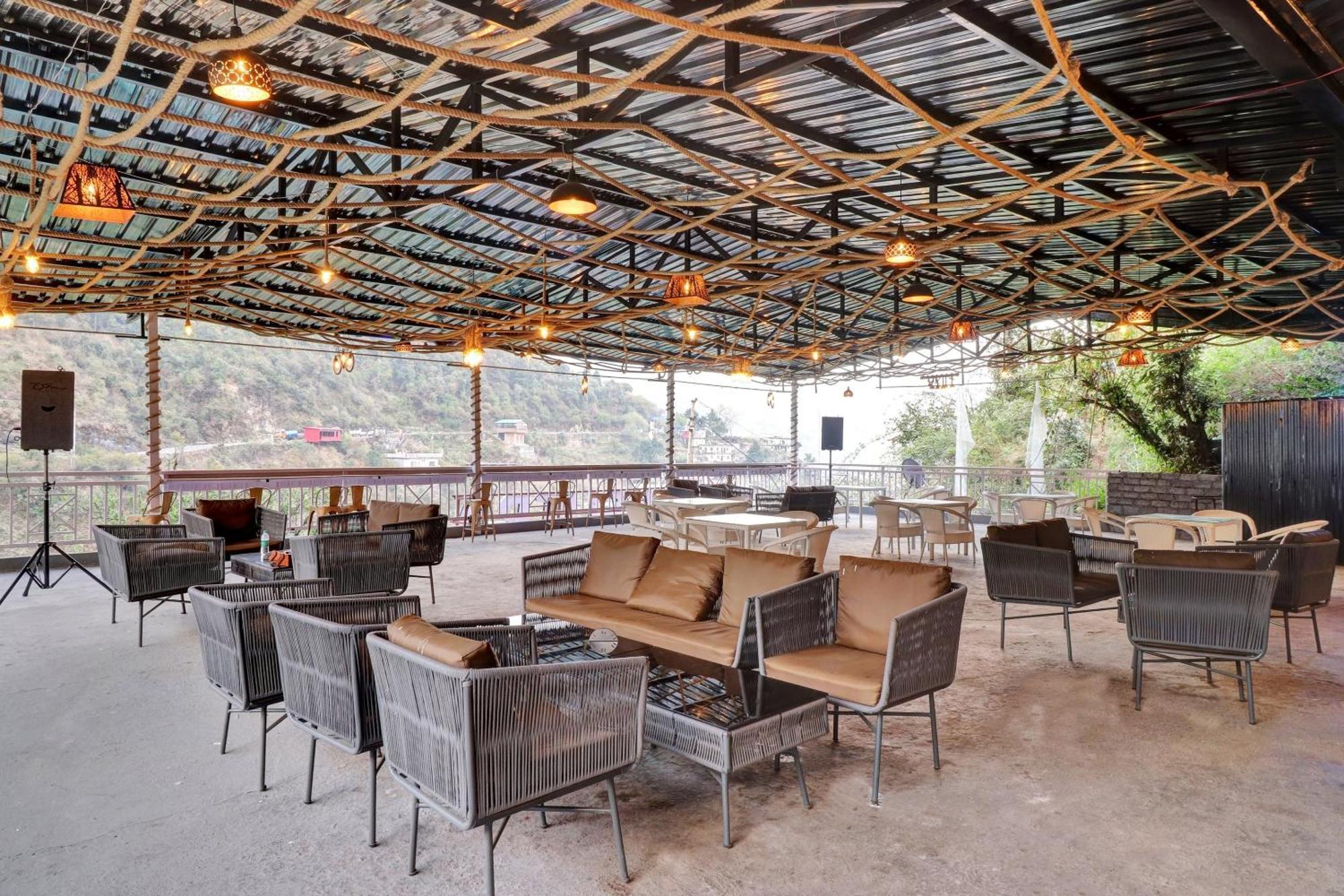 Collection O Shiv Sutra Resorts, Mussoorie Bagian luar foto