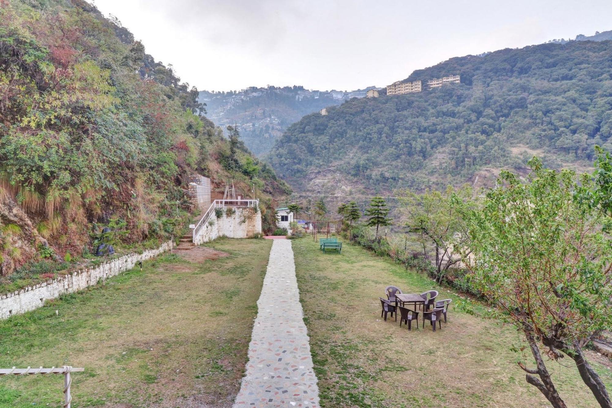 Collection O Shiv Sutra Resorts, Mussoorie Bagian luar foto