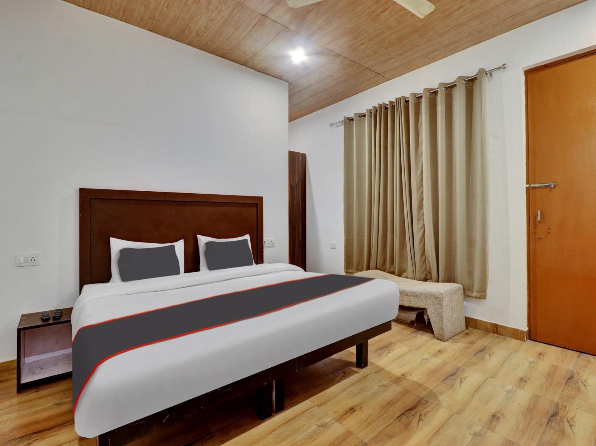 Collection O Shiv Sutra Resorts, Mussoorie Bagian luar foto